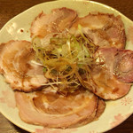 麺通 - おつまみちゃーしゅー 350円