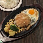 トム ボーイ カフェ - ハンバーグセット（900円）