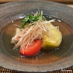 御料理 寺沢 - 喜知次に丸茄子に蕃茄の冷たい煮浸し