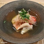 御料理 寺沢 - 喜知次に丸茄子に蕃茄の冷たい煮浸し