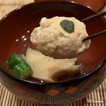 御料理 寺沢 - 湯葉真薯に青柚