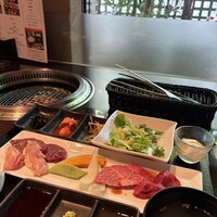 焼肉 青山外苑 - 