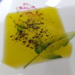 モナリザ - オリーブオイルと胡椒