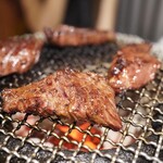炭火焼肉ホルモンさわいし - 和牛特選サガリ