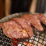 炭火焼肉ホルモンさわいし - 和牛特選サガリ
