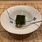 御料理 寺沢 - 北上産 桑の葉の冷羊羹