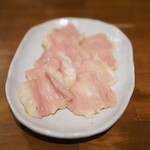 炭火焼肉ホルモンさわいし - シマチョウ塩