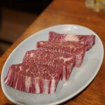 炭火焼肉ホルモンさわいし - 追加　和牛特選ハラミ