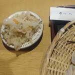 そば処 武蔵 春日本店 - 炊き込みご飯