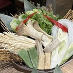 しゃぶしゃぶ･すきやき かおる - 