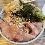 ボナペティ - 琉球すぎ＆海ぶどう丼