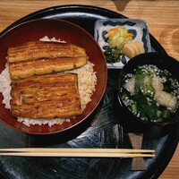 うなぎと季節料理とらや - 