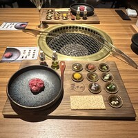 中目黒焼肉 登牛門 - 