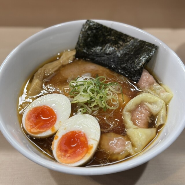 MEDICOM TOY - 大宮ラーメン 豚のトリコ - 大宮/ラーメン | 食べログ