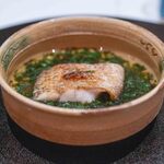 TOMONO - 2025.7 ノドグロ炭火焼き 金華火腿と鰹出汁の上湯スープ モロヘイヤ 佐賀産生海苔