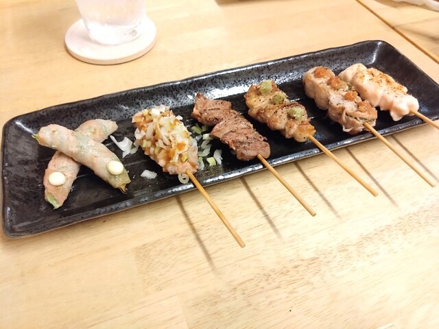 串焼や軍鶏 青森 | 新鮮な焼き鳥と軍鶏が味わえる居酒屋