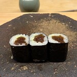 鮨しゅんじ - 追加：干瓢巻き（半分）
      山葵の辛みがツァーンと鼻を抜けました！！