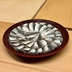 鮨しゅんじ - 今年の新子は昨年よりも更に値上がりしているそうで、これだけでお幾らなんでしょうね！！