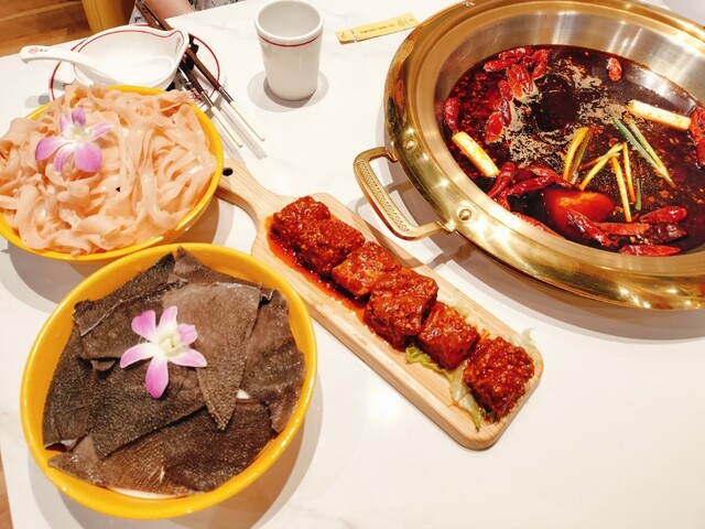 囍聚火鍋 (キシュウ)のご予約 - 日本橋/火鍋 | 食べログ 囍聚火鍋 (キシュウ)のご予約 - 日本橋/火鍋 | 食べログ