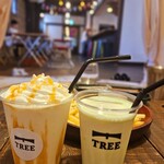 TREE - ＊キャラメルスムージーと抹茶スムージー＊