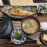下北SABA食堂 佐助酒場 - 伴助鯖の開き定食
