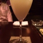 バトラー - 梨のシャンパン割神