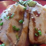 焼肉トラジ - トントロチャーシューの美食丼１２００円