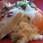 焼肉トラジ - トントロチャーシューの美食丼１２００円