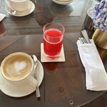 Spago by Wolfgang Puck - スイカジュースとカプチーノ