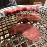 大衆炭火焼肉ジンギスカン ホルモン酒場 風土. - 
