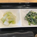 わ楽 - ほうれん草の胡麻和え、白菜のお新香
