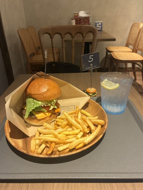 awajishima burger Nagoya Yagoto Ten