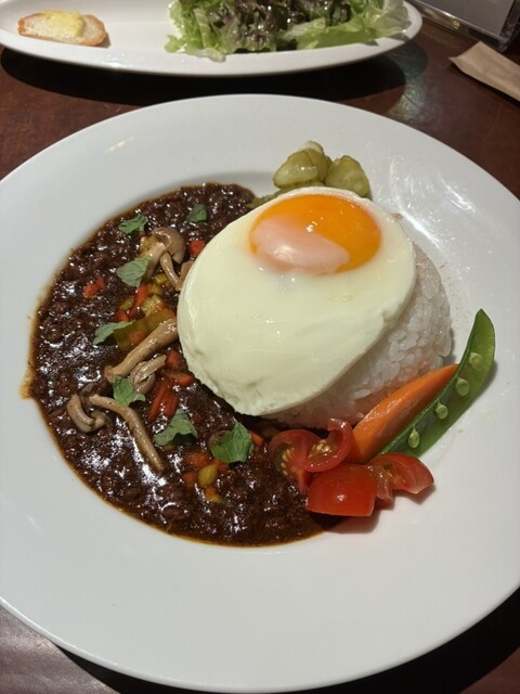 Restaurant Bar AMUSEMENT