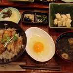 Tamagoya - あなご玉かけ650円