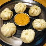 ネパール&アジアンキッチン マチャプチャレ - ネパールの蒸し餃子　「モモ」