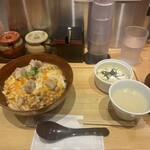 名古屋コーチン親子丼 酉しみず - 