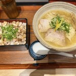 煮干しそば 鶏そば 藍 - 