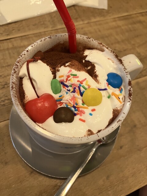 カフェ シークレットウィンドウ （CAFE SECRET WINDOW） - 新大久保