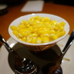 だるまときんぎょ - とうもろこし