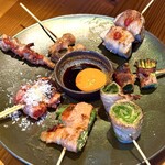 炭と海鮮と串焼きと肴 とっとっと 難波千日前店 - 