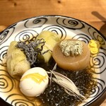 炭と海鮮と串焼きと肴 とっとっと 難波千日前店 - 