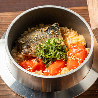 【釜飯】ひと釜ずつ、心を込めて。全7種をご用意。