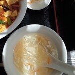 四川料理 ラーメィズ - スープ、漬物（なます）