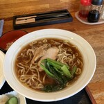 海皇 - 正油らーめんアップ