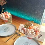 CAFE FLIGHT LOUNGE - 