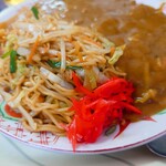 味楽 - ソースの味が効いた"ソース焼きそば"。