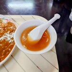 味楽 - ラーメンの旨さを確信させてくれる、絶品"中華スープ"。