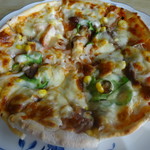 臍島 - 手作りピザは生地からこねるぞん￥600