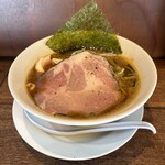 麺屋 ほぃ - 鶏白湯 しょうゆ(850円、斜め上から)