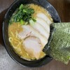 ラーメン 杉田家 千葉祐光店